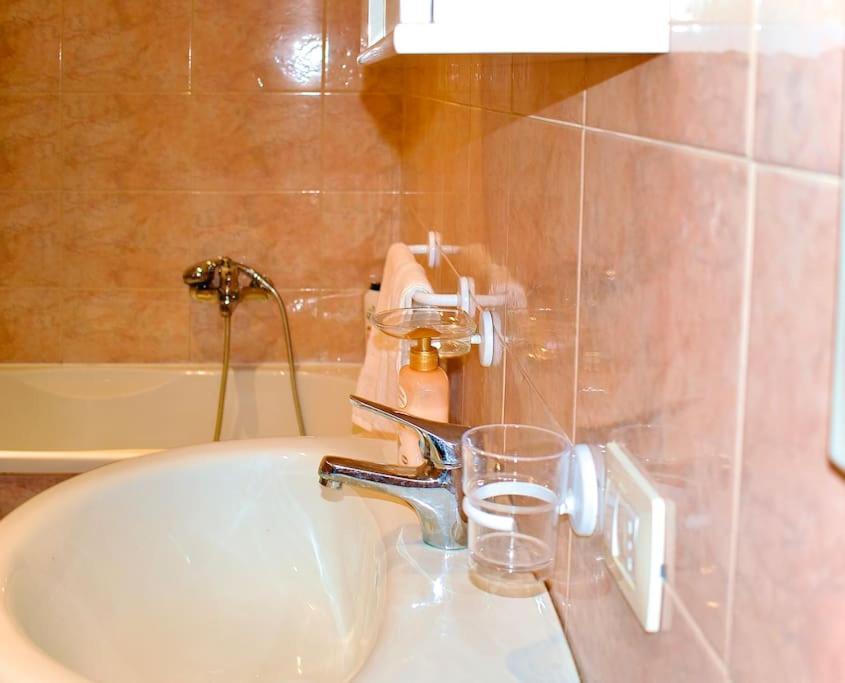 Appartement Civico 18- La Tua Casa In Centro à Latina Extérieur photo